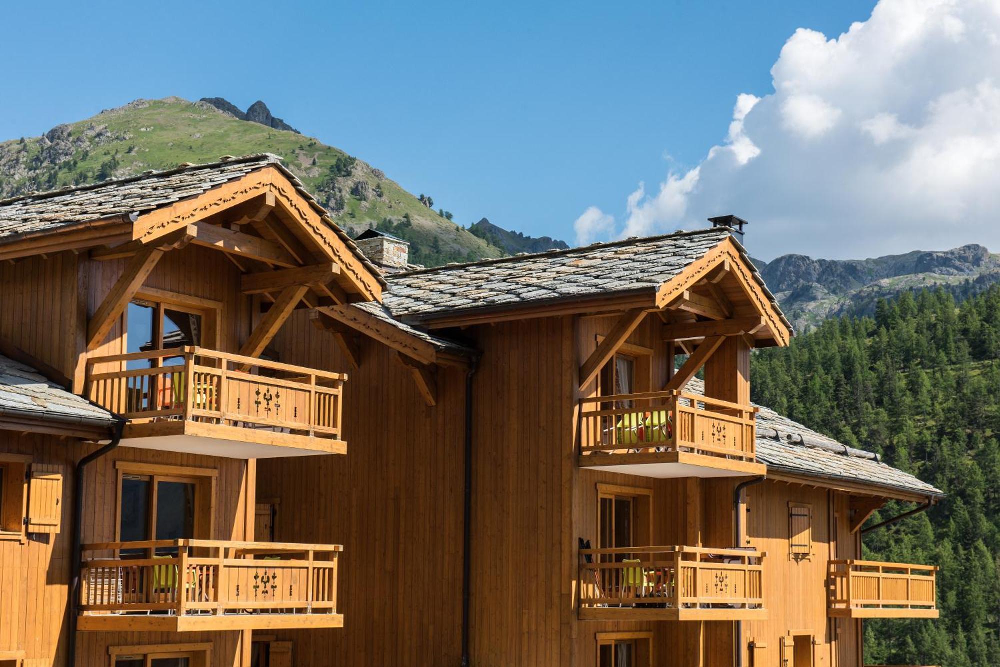 Cgh Residences & Spas Le Chalet Des Dolines Montgenevre Bagian luar foto