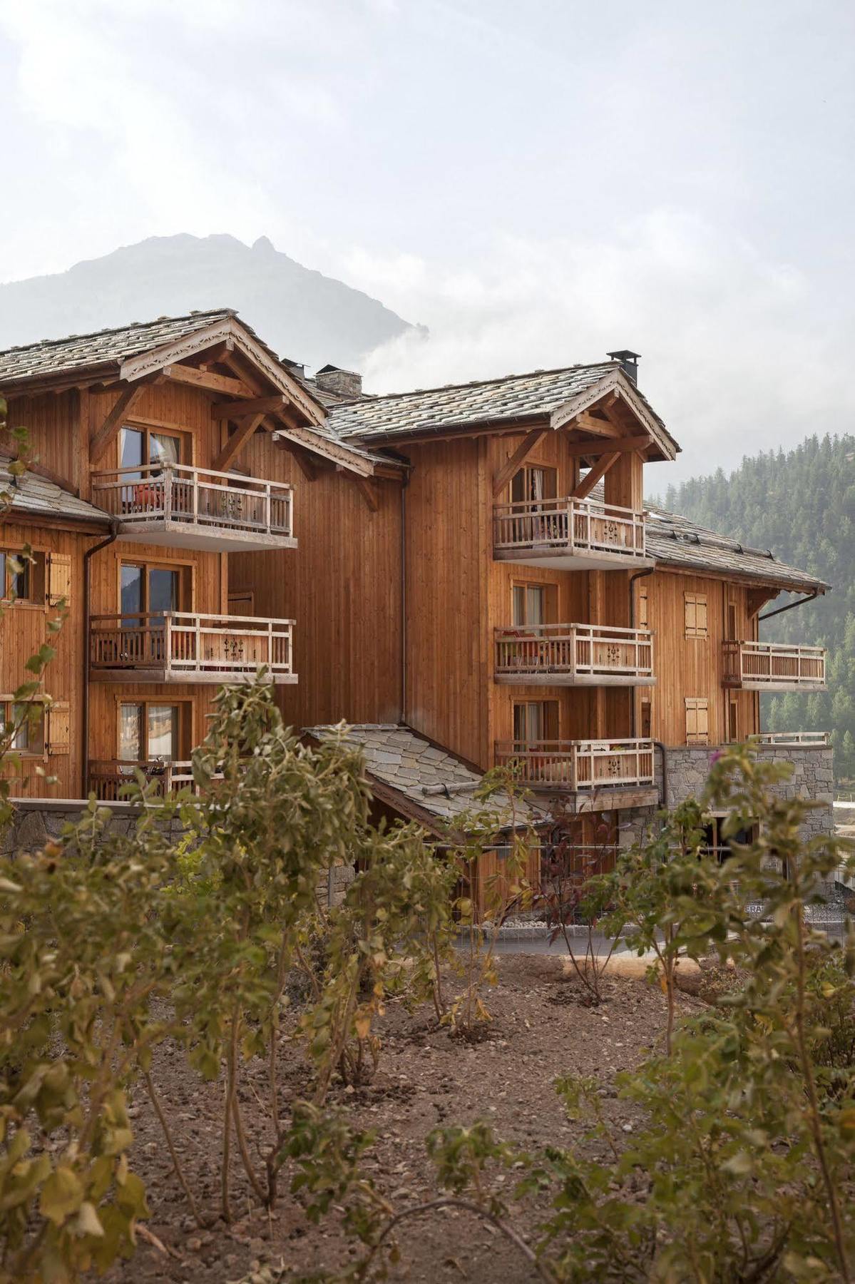 Cgh Residences & Spas Le Chalet Des Dolines Montgenevre Bagian luar foto