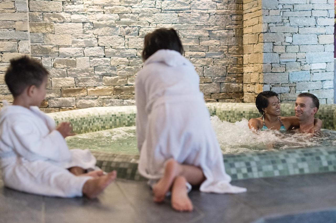 Cgh Residences & Spas Le Chalet Des Dolines Montgenevre Bagian luar foto